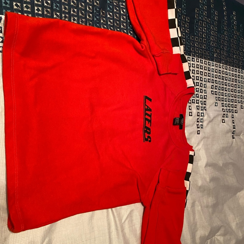 Sweatshirt - Picture 2 of 4